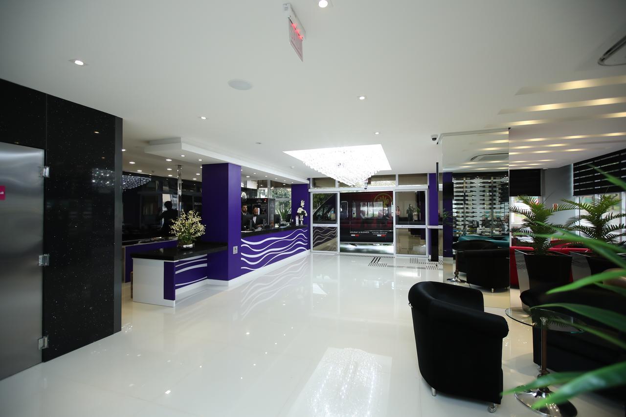 Holiday & Business Hotel - Em Frente Ao Centro De Eventos E Arena Conda Chapeco Exterior photo